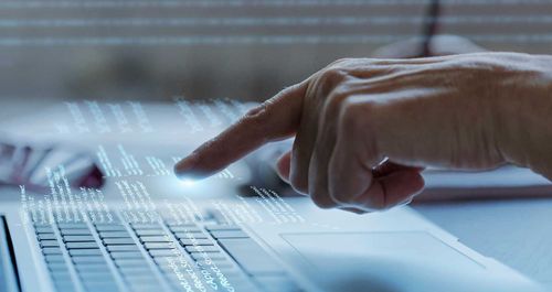 Presi&oacute;n regulatoria y resiliencia en un mundo l&iacute;quido: estos son algunos de los retos que enfrenta la ciberseguridad