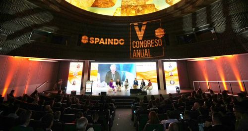 Los españoles reconocen la importancia de los centros de datos para la digitalización del país