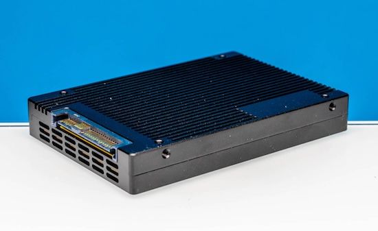 ServeTheHome: DapuStor Haishen5 SSD H5100 30.72TB PCIe Gen5 NVMe SSD Review