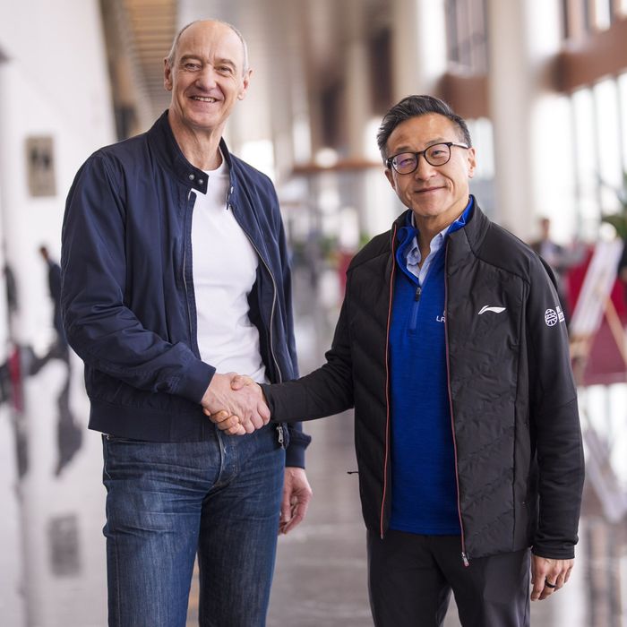 Siemens boosts industrial AI operating system, unveils new technologies and partnership in Beijing