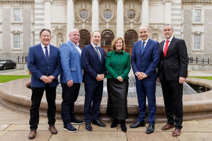 Hanley Energy Announces up to $700m Equinix Investment in New Manufacturing Facility