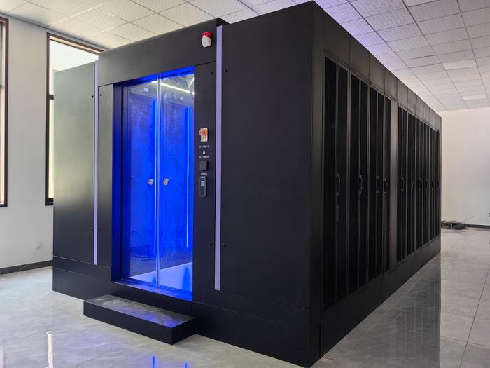 SERVER RACK