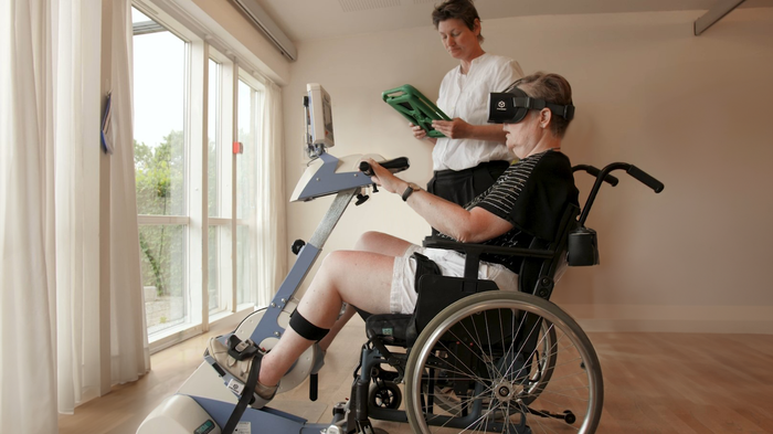 Add VR to THERA-Trainer products