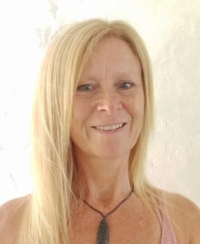 Amanada Hensman-Crook