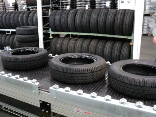 Cassioli Tire Division: Eccellenza nell'Automazione per l'Industria dello Pneumatico