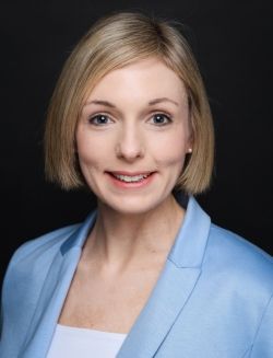Julia Grab - Ford