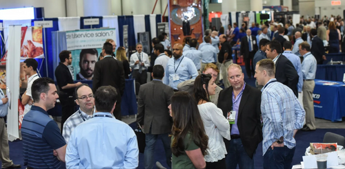 How to Network Like a Pro at a Franchise Expo Event