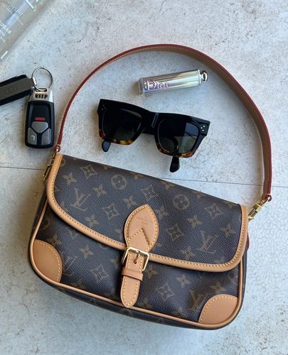 LOUIS VUITTON MONOGRAM DIANE $2,295