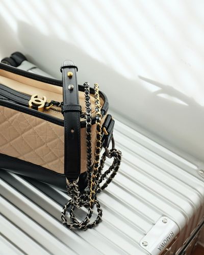 CHANEL SMALL BLACK WHITE CHEVRON AGED CALFSKIN GABRIELLE HOBO $2,995