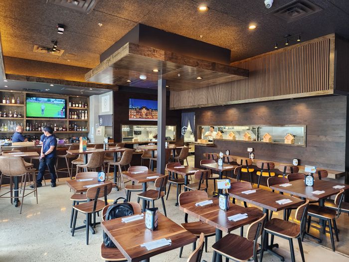 RAKKAN Ramen Modern Interior and Exterior