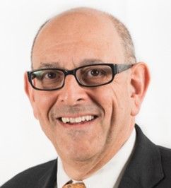 Vincent  Vicari