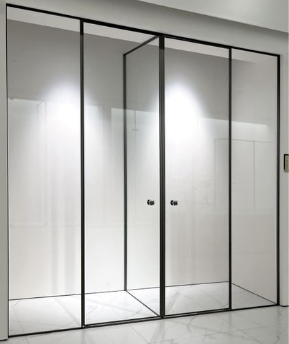 Roman bring new enclosure options to the HIX show floor