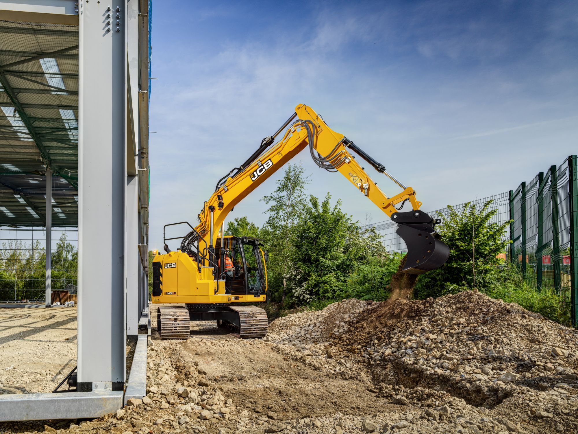 JCB Returns to PlantWorx