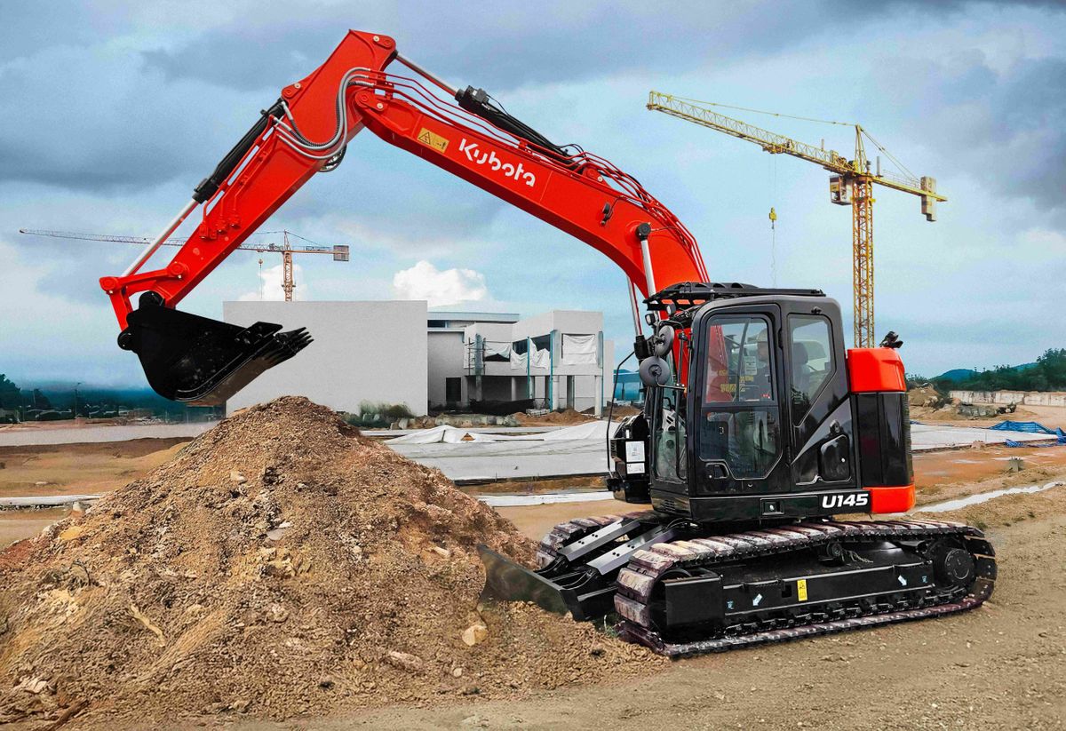Kubota expands European lineup with 14-Tonne excavator through OEM agreement with Sumitomo