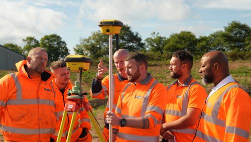 Leica Geosystems launches industry-first training and announces dealer network expansion ahead of PlantWorx