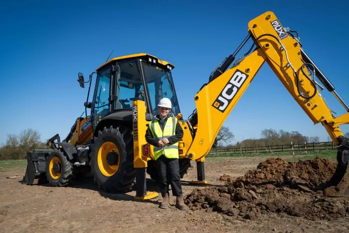 Meet the UK's youngest digger driver – 13-year-old Finlay Gallagher takes on PlantWorx