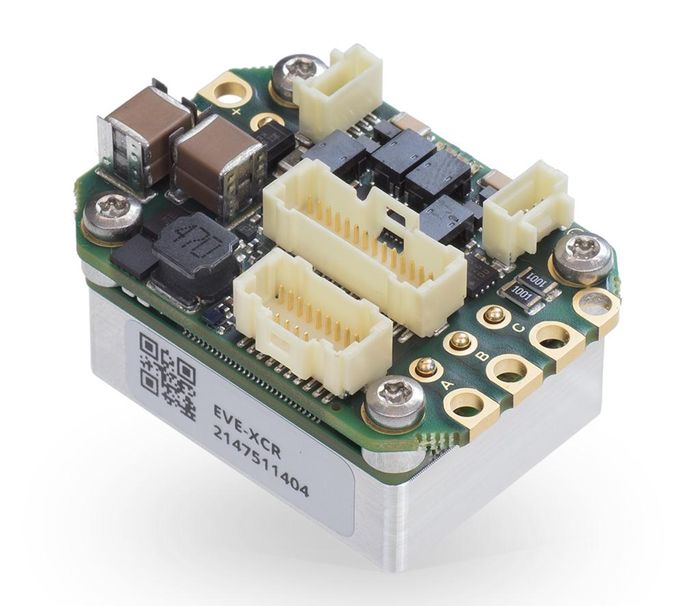 Powerful and compact Everest XCR servo drive for robotics applications