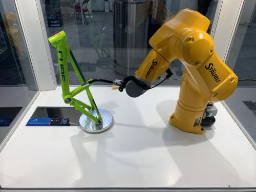 StÃ¤ubli Specifies STOBER Axes To Expand Robot Range
