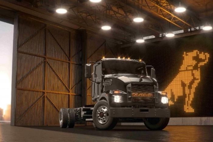 Truck Manufacturer Demonstrates An Electric Approach To Logistics