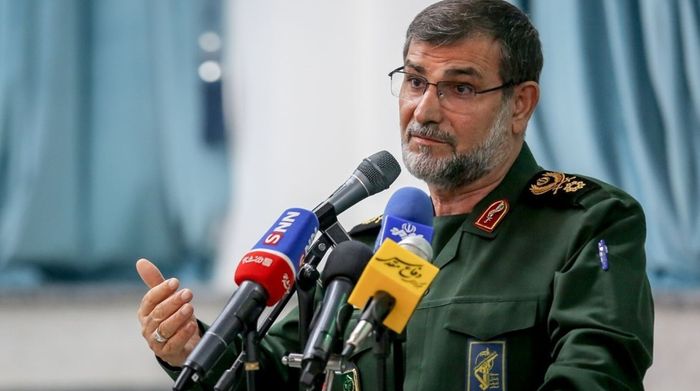 IRGC Navy develops water landing drone capable of carrying bombs, missiles