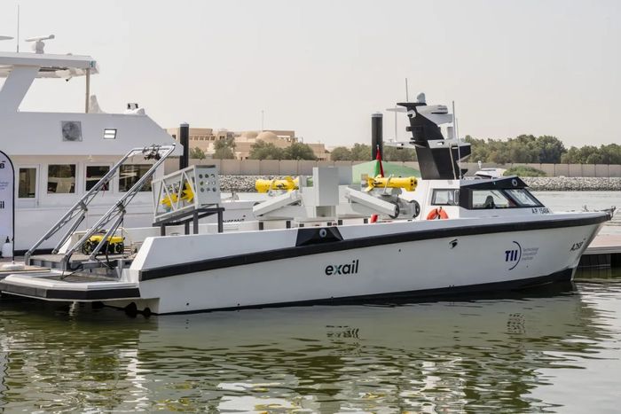 ADSB Launches New 17-meter autonomous MCM USV