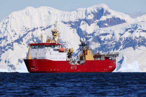 HMS Protector gives artist access to remote Antarctic landscapes