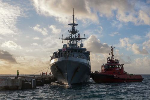 Royal Navy patrol ship HMS Tamar makes friends in Tonga