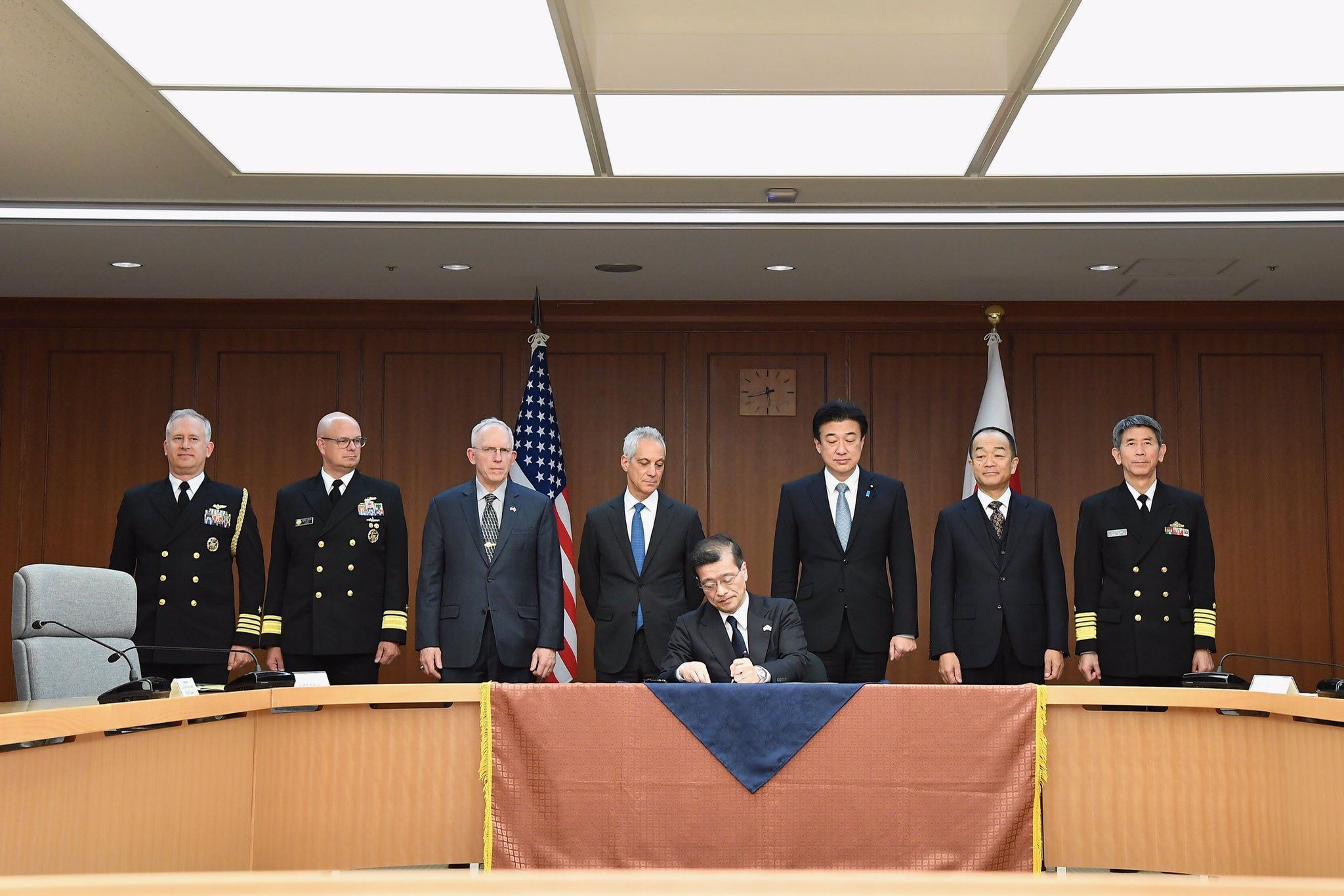 Japan Signs Deal with US to Purchase up to 400 Tomahawk Cruise Missiles