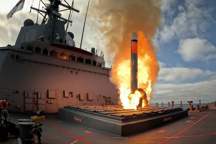 Australian Destroyer Test-Fires First Cruise Missile