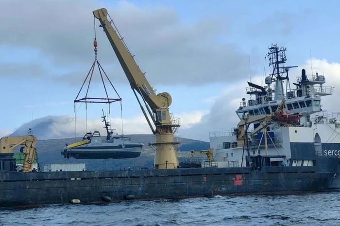 Autonomous USV Hunts Mines In Royal Navy Trial