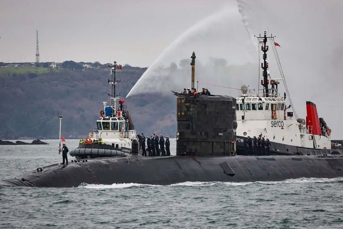 Royal Navy's Last Trafalgar-Class Sub Completes Final Journey