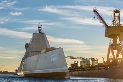 First US Destroyer Fitted Out With Hypersonic Missile Capability