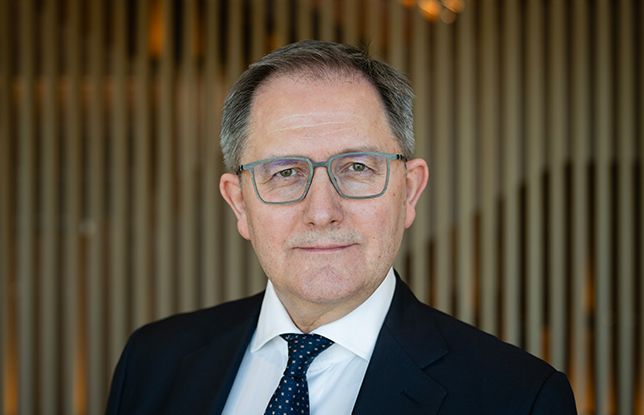 Speaker image for Grzegorz Zieliński