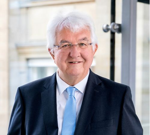 Robert Holzmann - 