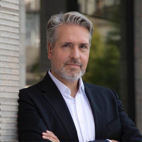 Christian Thun - European DataWarehouse