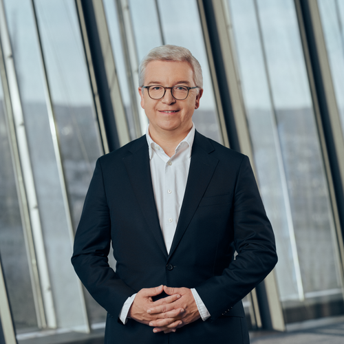 Michael Höllerer - Raiffeisen Bank International AG
