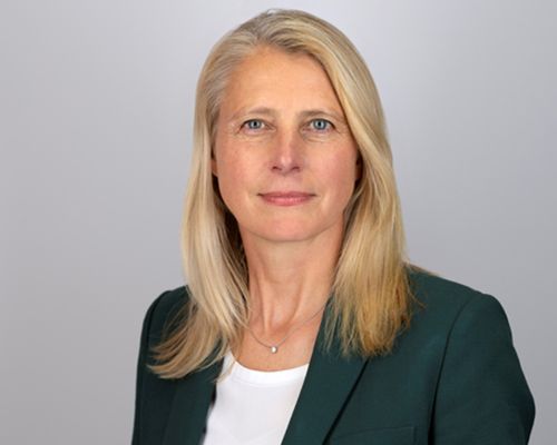 Monica De Vries - Lloyds Bank