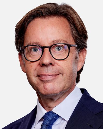 Philippe Steffens - Baker McKenzie