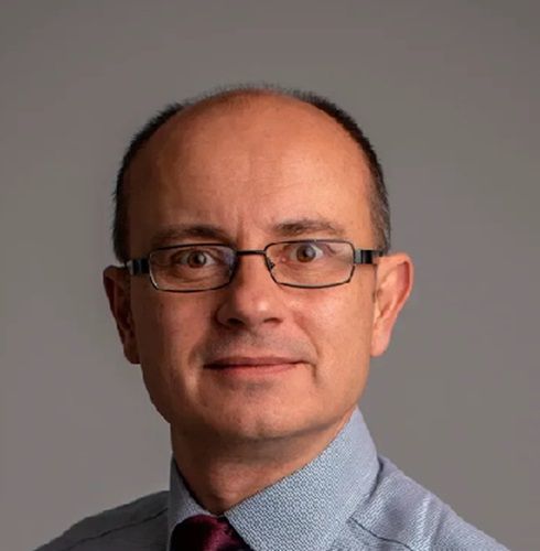 Chris Giles - Financial Times