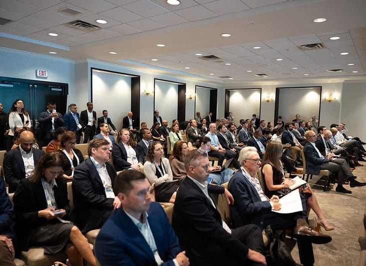 Plug into our 6,000 strong credit ecosystem.