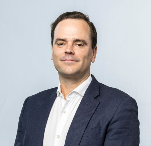 Oscar Austin - Natixis