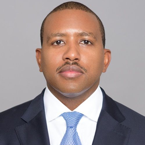 Erick May