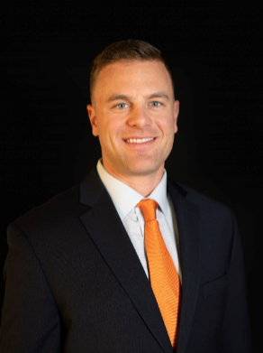 Sean Gil - Wells Fargo