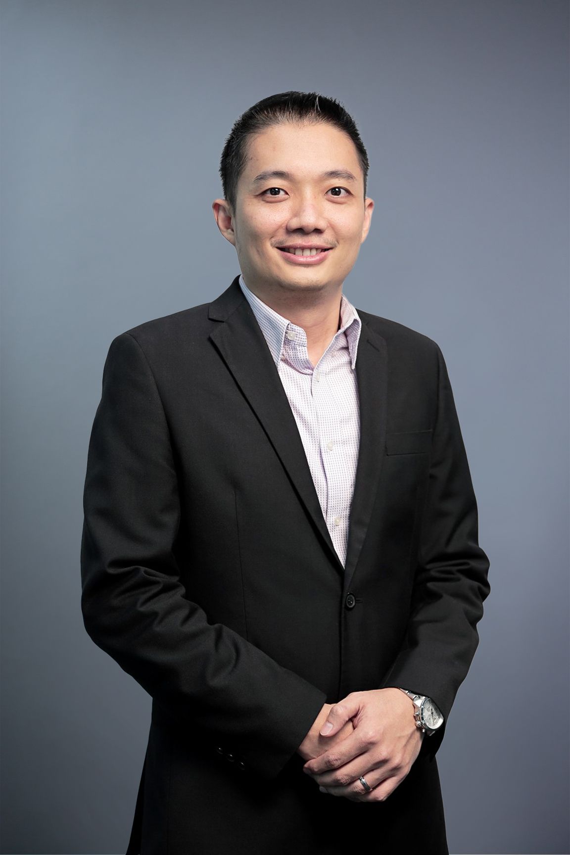 Speaker profile image for Raymond Yan