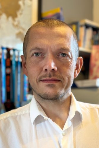 Scott Roots - DCByte