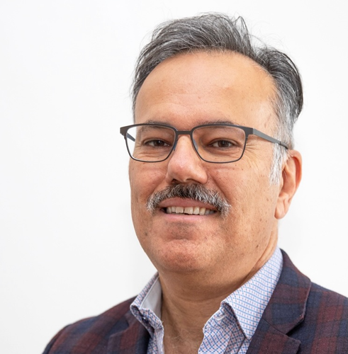 Babak Falsafi
