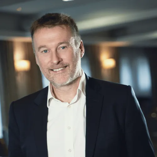 Ben Richardson - Coreweave International