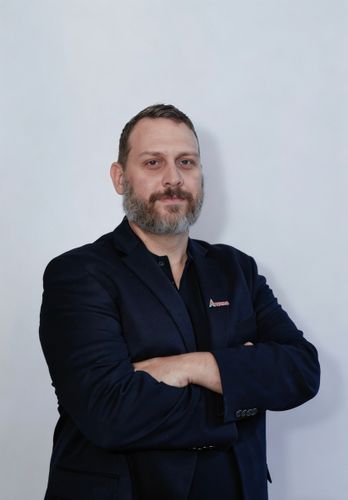 Speaker profile image for Aaron Schott