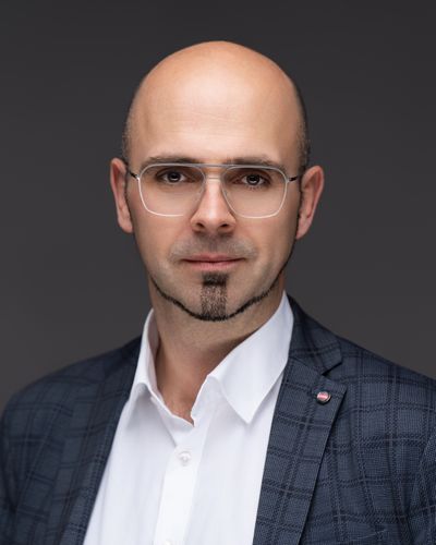 Speaker profile image for Carsten Schneider