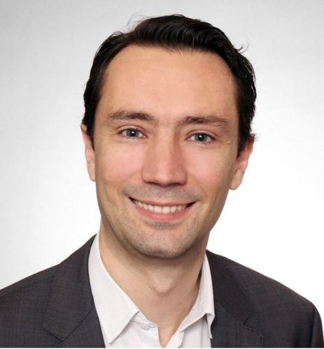 Speaker profile image for Pablo Semolinos